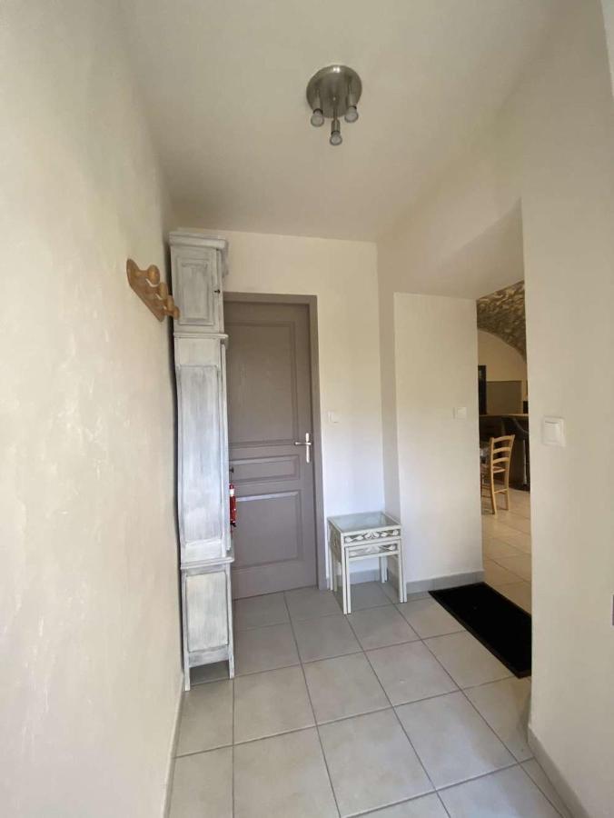 La Voute Apartment Le Noyer  ภายนอก รูปภาพ