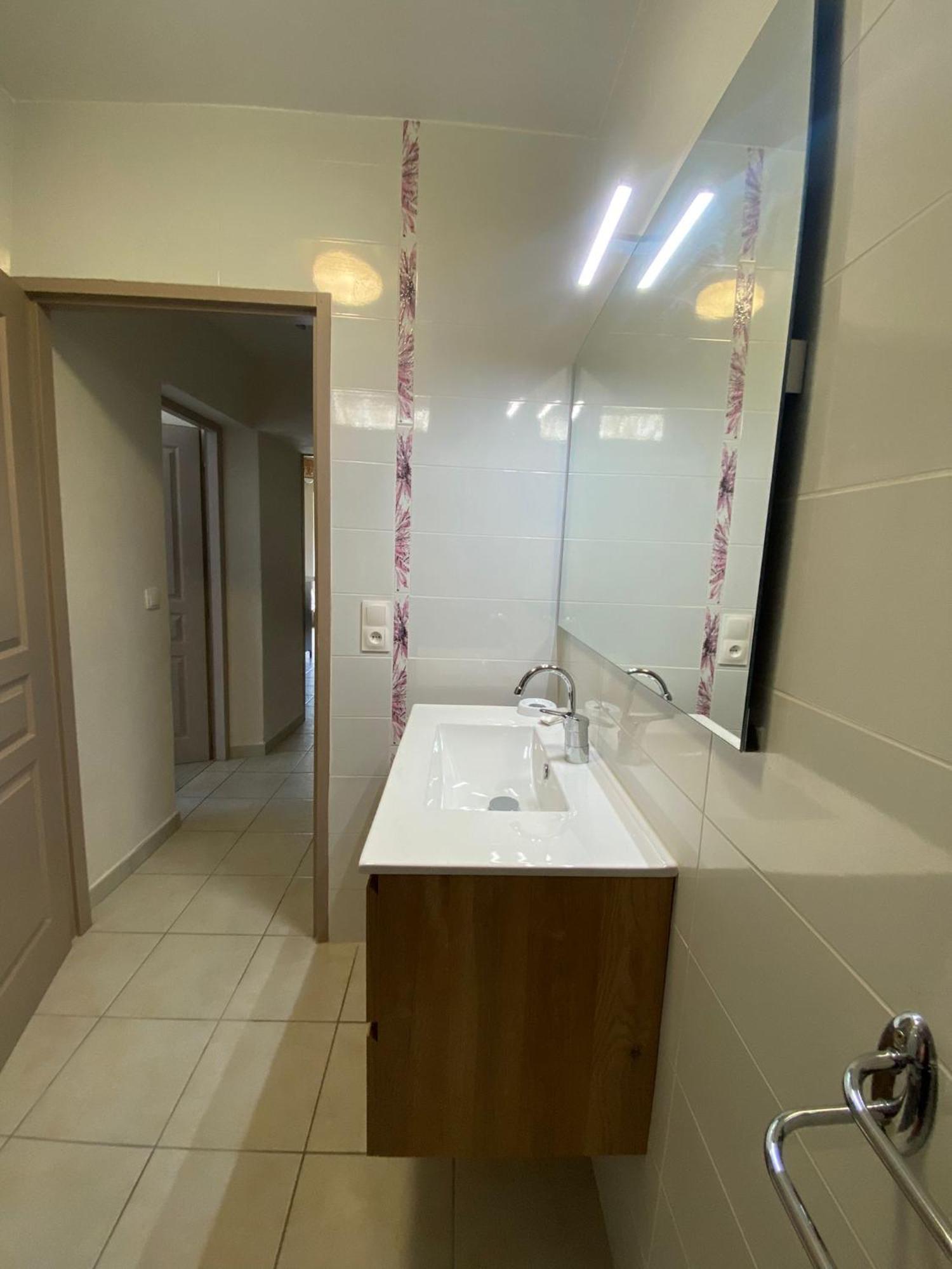 La Voute Apartment Le Noyer  ภายนอก รูปภาพ
